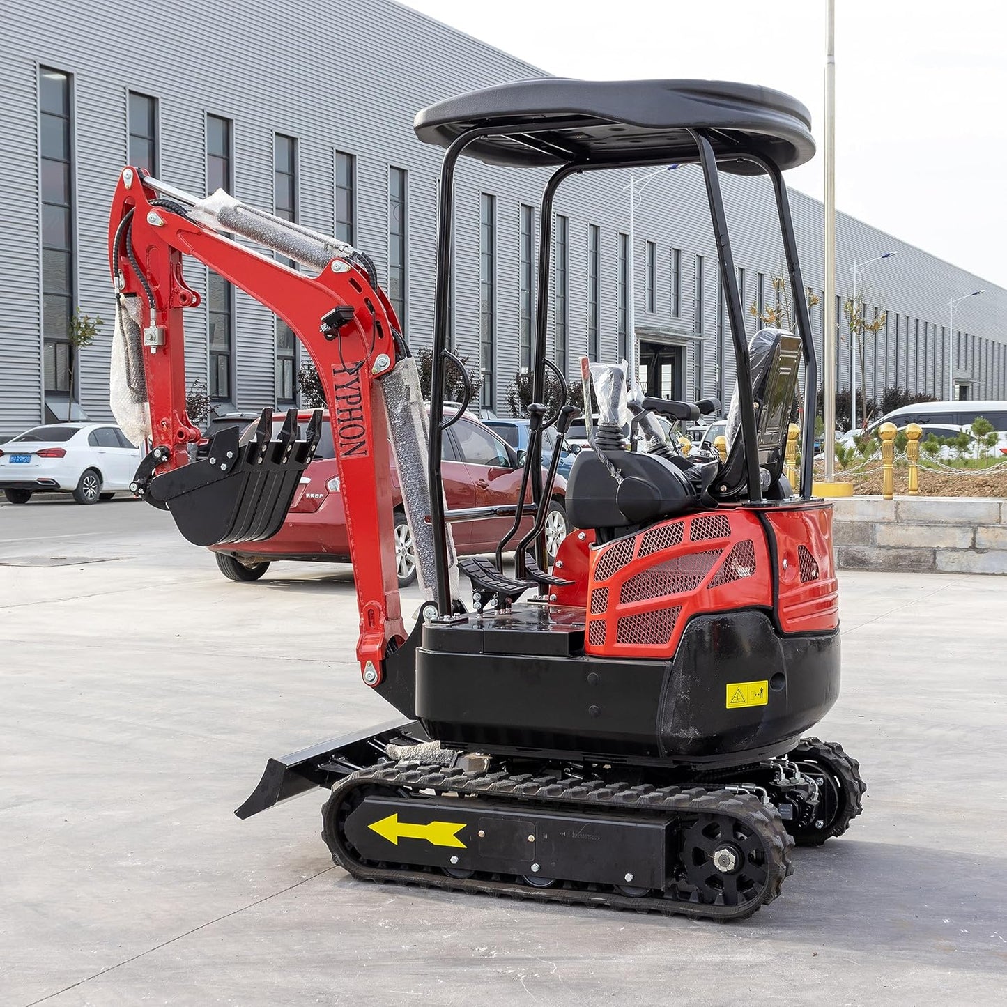 4,000 lbs Terror XVIII Mini Excavator, EPA Certified USA KUBOTA D902 Diesel Machine for Garden, Farms, Parks, Roads – Ideal for Digging, Drilling, Bull-Dozing