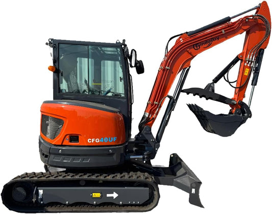 4 Ton, Kubota Diesel Engine Mini Excavator w/Hydraulic Thumb & A/C | CFG-40UF