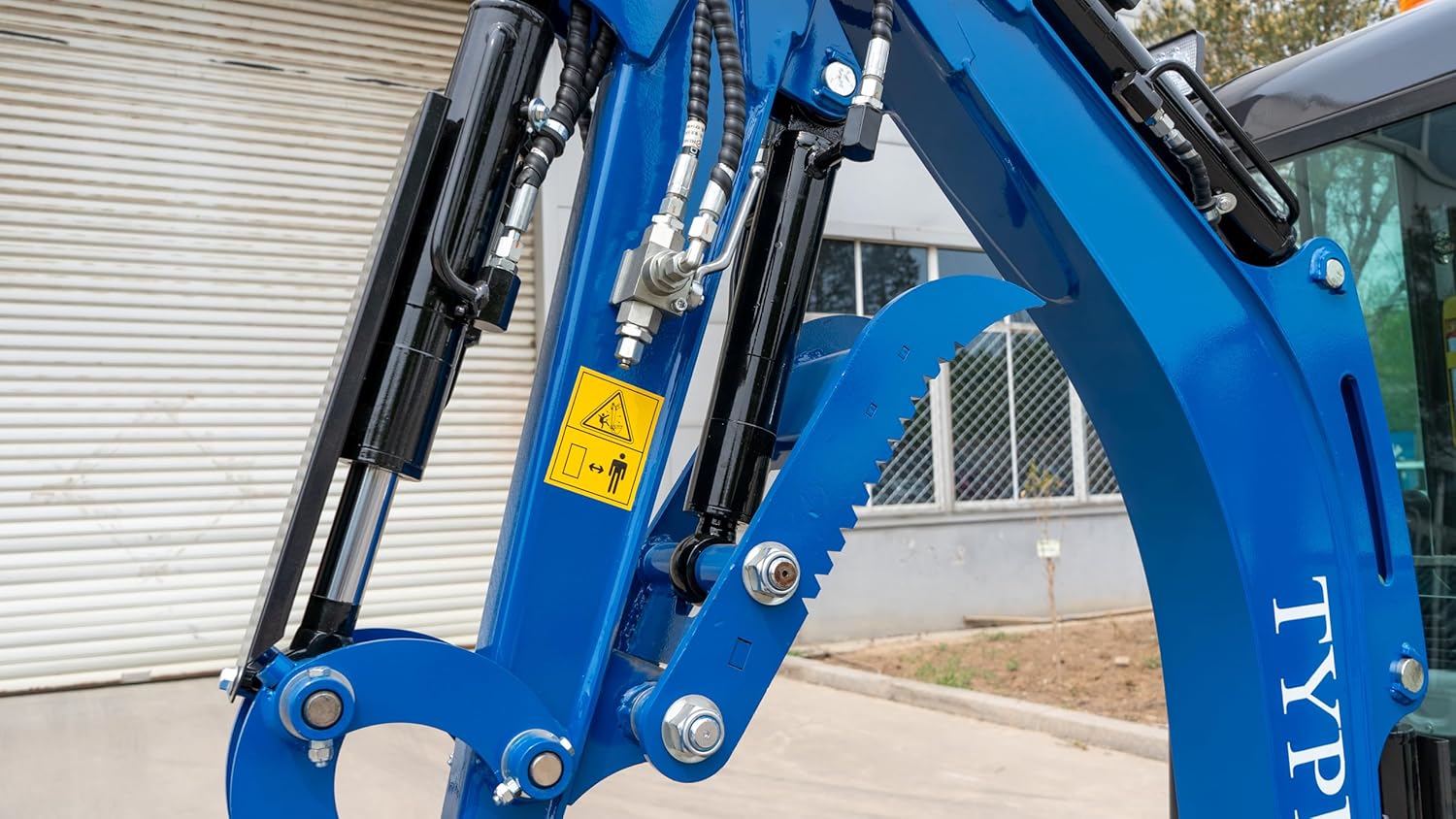 TYPHON 18 Flex 4,000 lbs Mini Crawler Excavator for Garden, Farm, Park, Road Micro Digger Ideal for Digging, Drilling, Bull-Dozing with 12 Different attachments