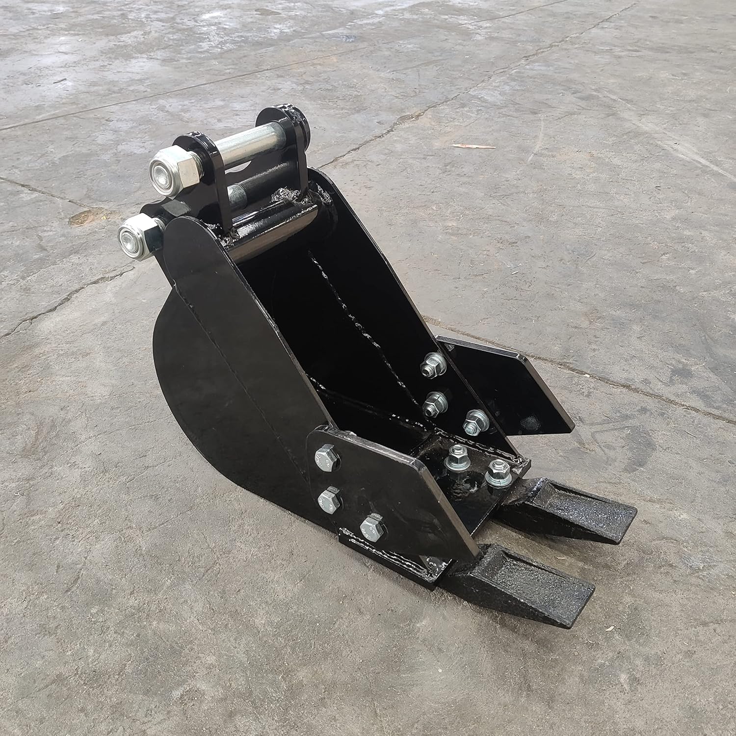 TYPHON Attachments: 200mm Narrow Bucket: Attachment for Mini Excavators Mini Excavator Machine
