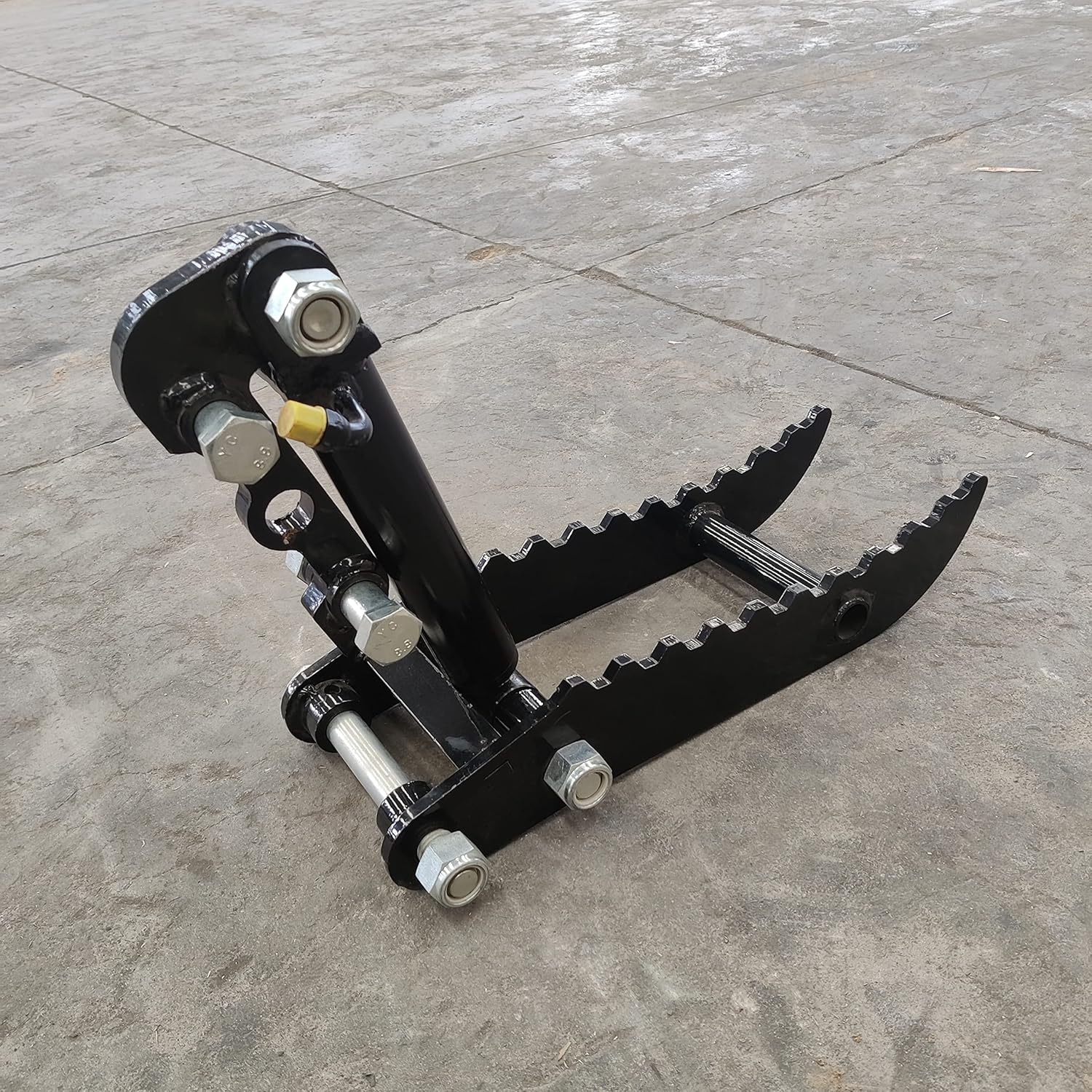 TYPHON Attachments Hydraulic Thumb Clip Attachment for TYPHON Mini Excavators Digger Machinery Machine Track Crawler