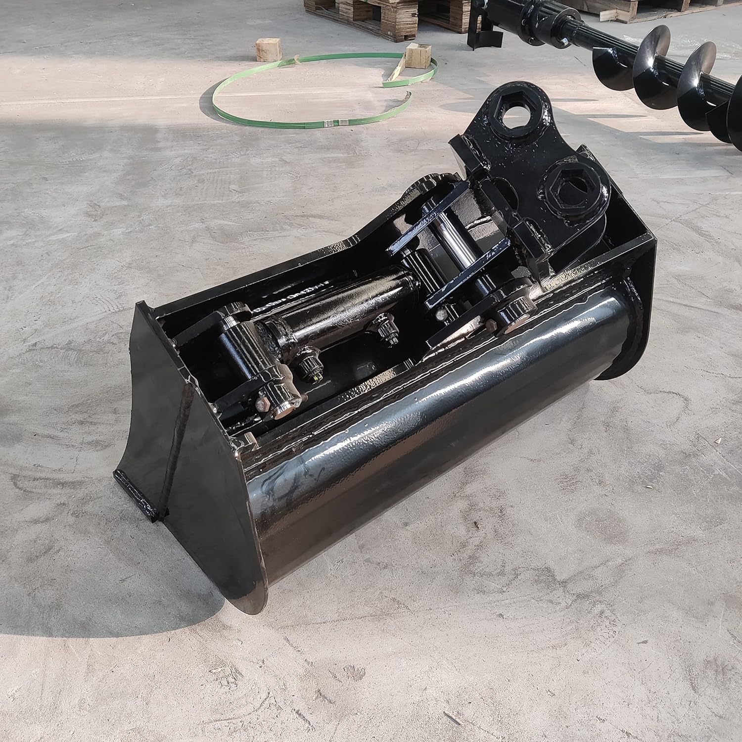 TYPHON Attachments 600mm Tilting Bucket Attachment for TYPHON Machinery Machine Mini Excavator Buckets