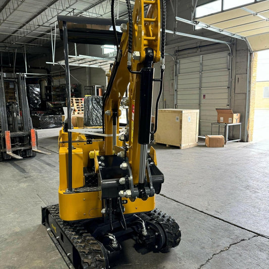 1 ton, 13.5HP RATO Mini Excavator w/Pilot Control System | AGT-H15R