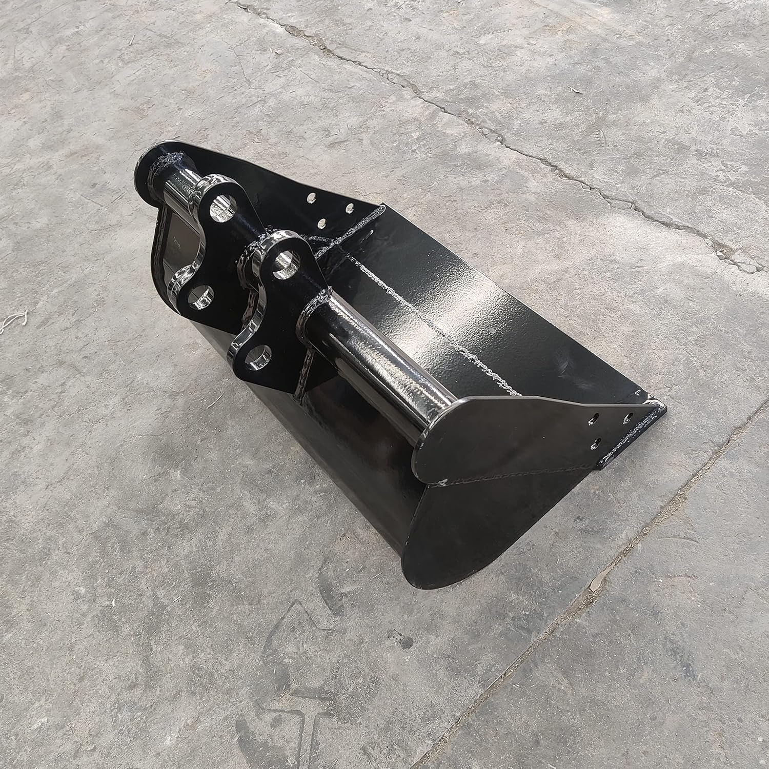 TYPHON Attachments 500mm Plain Bucket Attachment for Machinery Machine Mini Excavator Mud Buckets for Bulk Loading, Ditch Cleaning, Low Density Material Digging