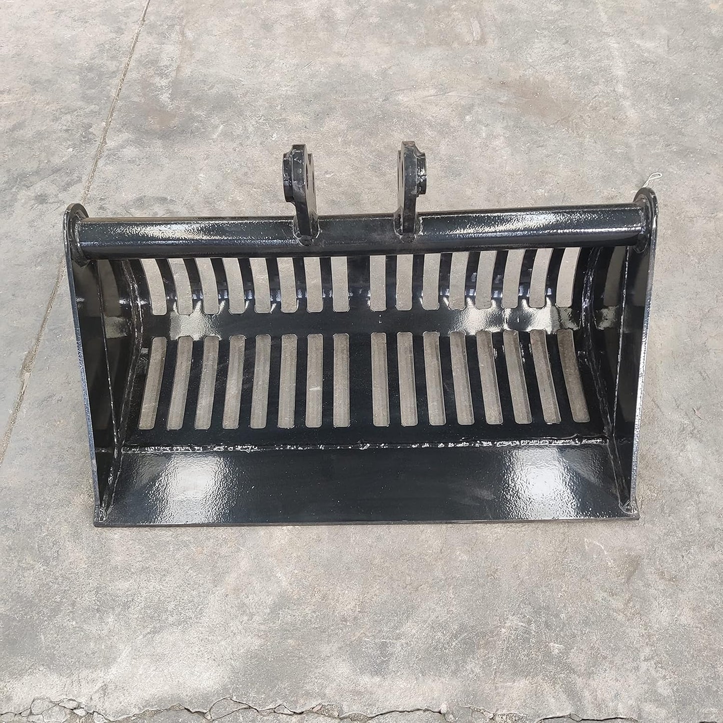 TYPHON Attachments Screening Skeleton Bucket 600mm: Attachment for TYPHON Mini Excavators Machinery Machine Digger Track Crawler Heavy Machinery